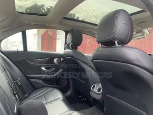 Mercedes-Benz C300 Sport 4Matic Sedan AWD (2.0L 4cyll 7A) 2016 Gray