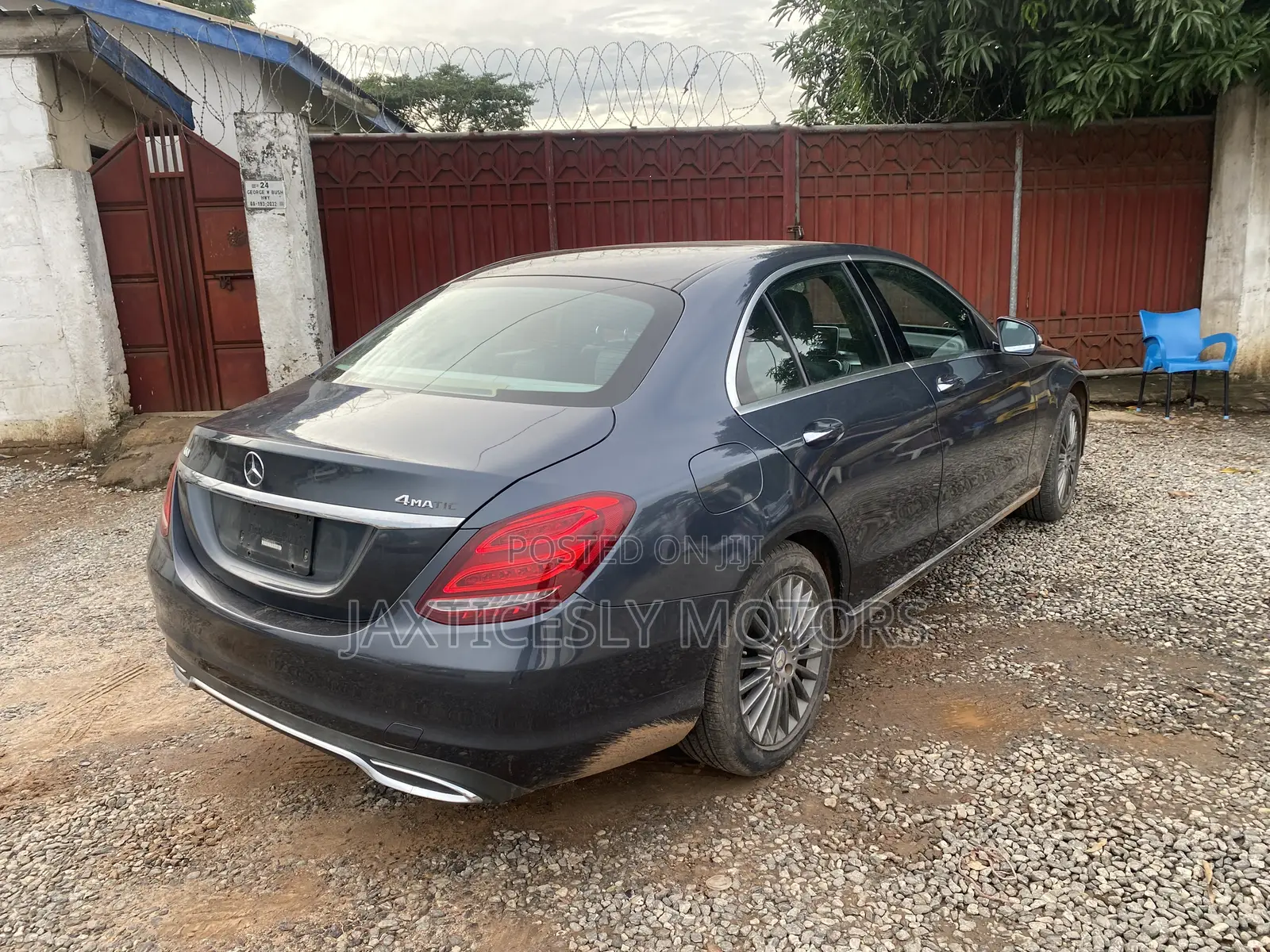 Mercedes-Benz C300 Sport 4Matic Sedan AWD (2.0L 4cyll 7A) 2016 Gray