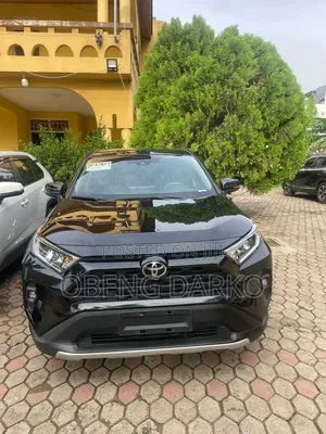 Toyota RAV4 XLE AWD 2023 Black