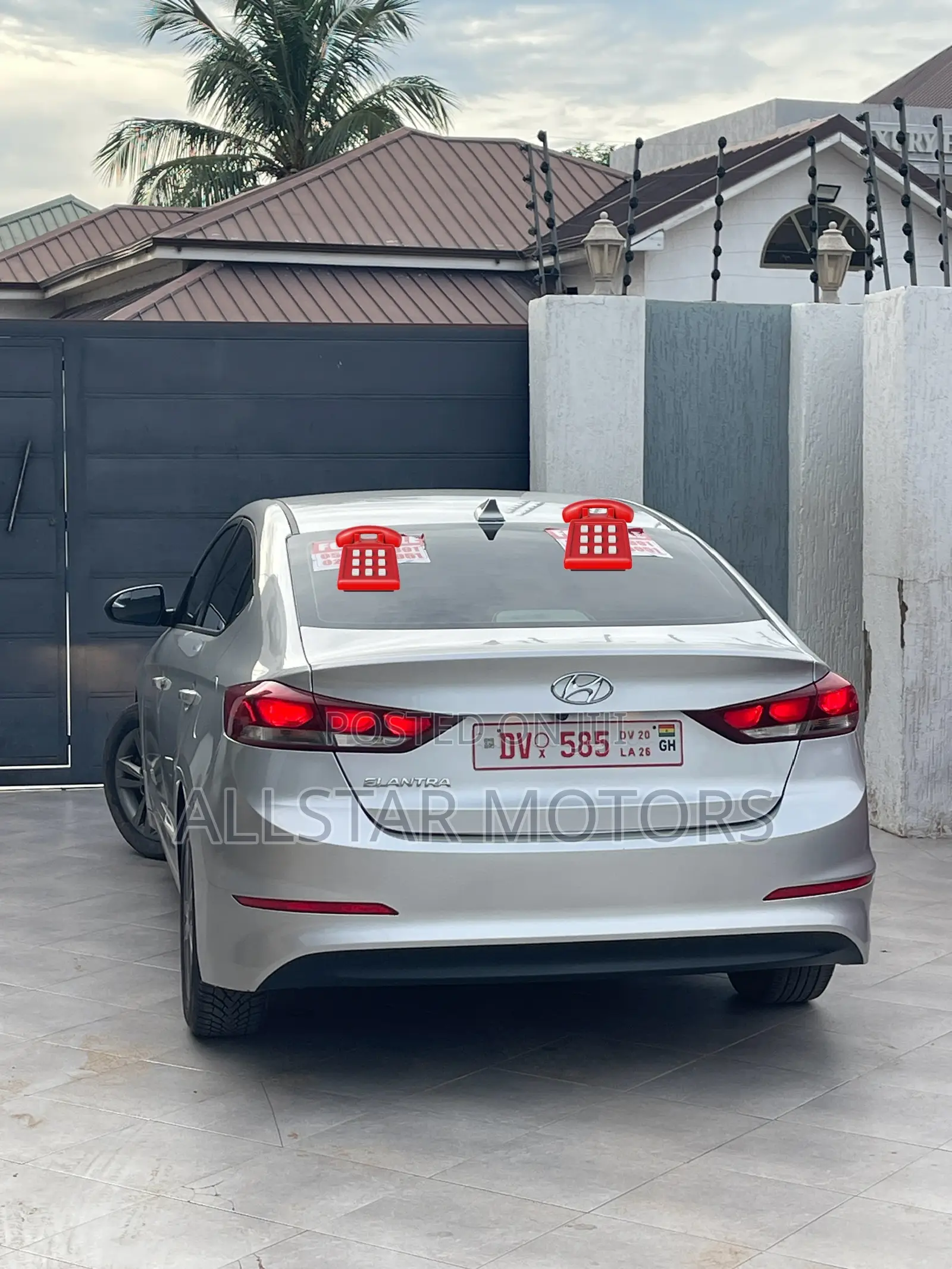 Hyundai Elantra SE Sedan FWD (2.0L 4cyl 6M) 2017 White