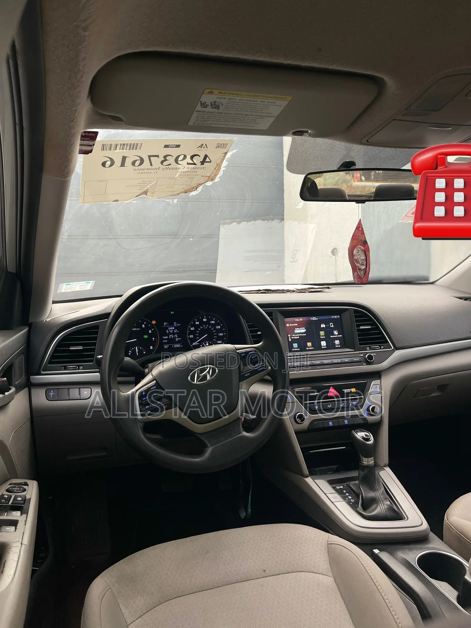Hyundai Elantra SE Sedan FWD (2.0L 4cyl 6M) 2017 White
