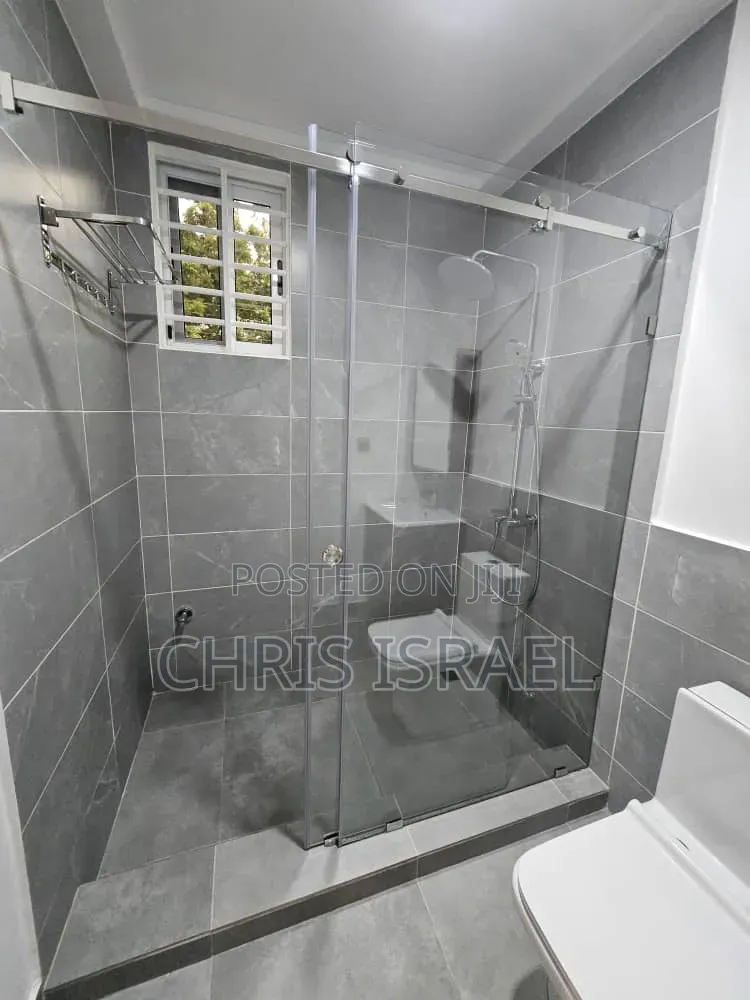 3bdrm House in Amrahia Katamaso for sale