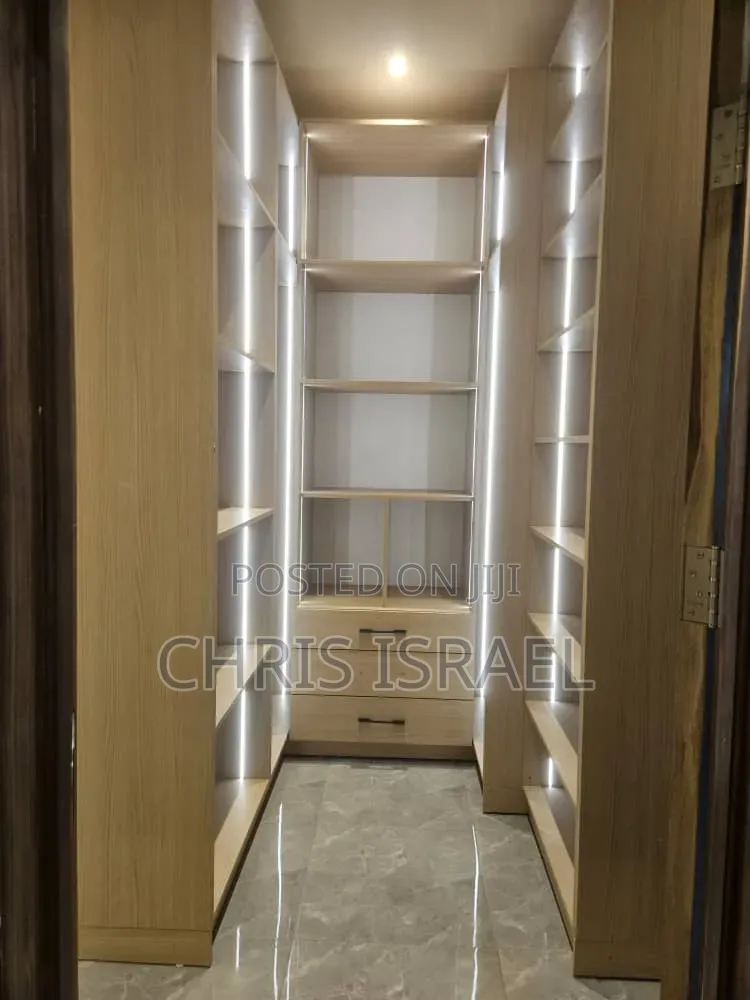 3bdrm House in Amrahia Katamaso for sale