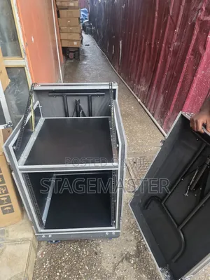 16 Unit Rack
