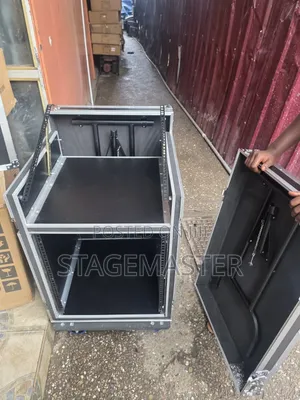 16 Unit Rack