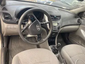 Hyundai Accent 2011 Gray
