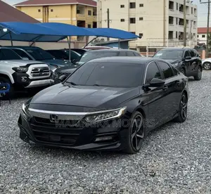 Honda Accord Sport 2.0T 2018 Black