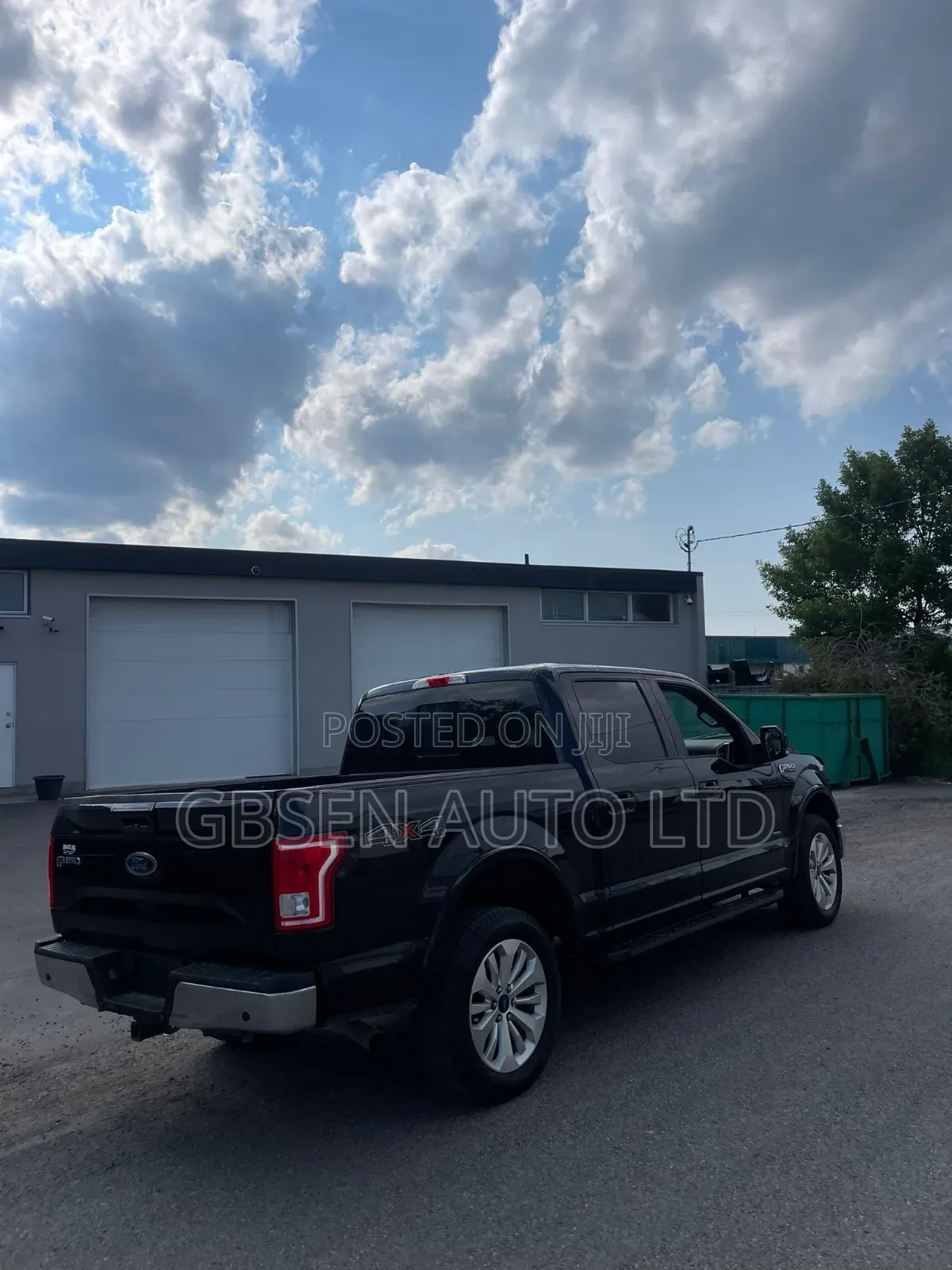 Ford F-150 Lariat 4x4 SuperCrew Cab Styleside 5.5 ft. box 145 in. WB