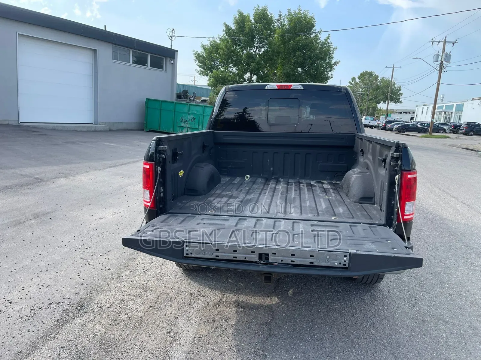 Ford F-150 Lariat 4x4 SuperCrew Cab Styleside 5.5 ft. box 145 in. WB