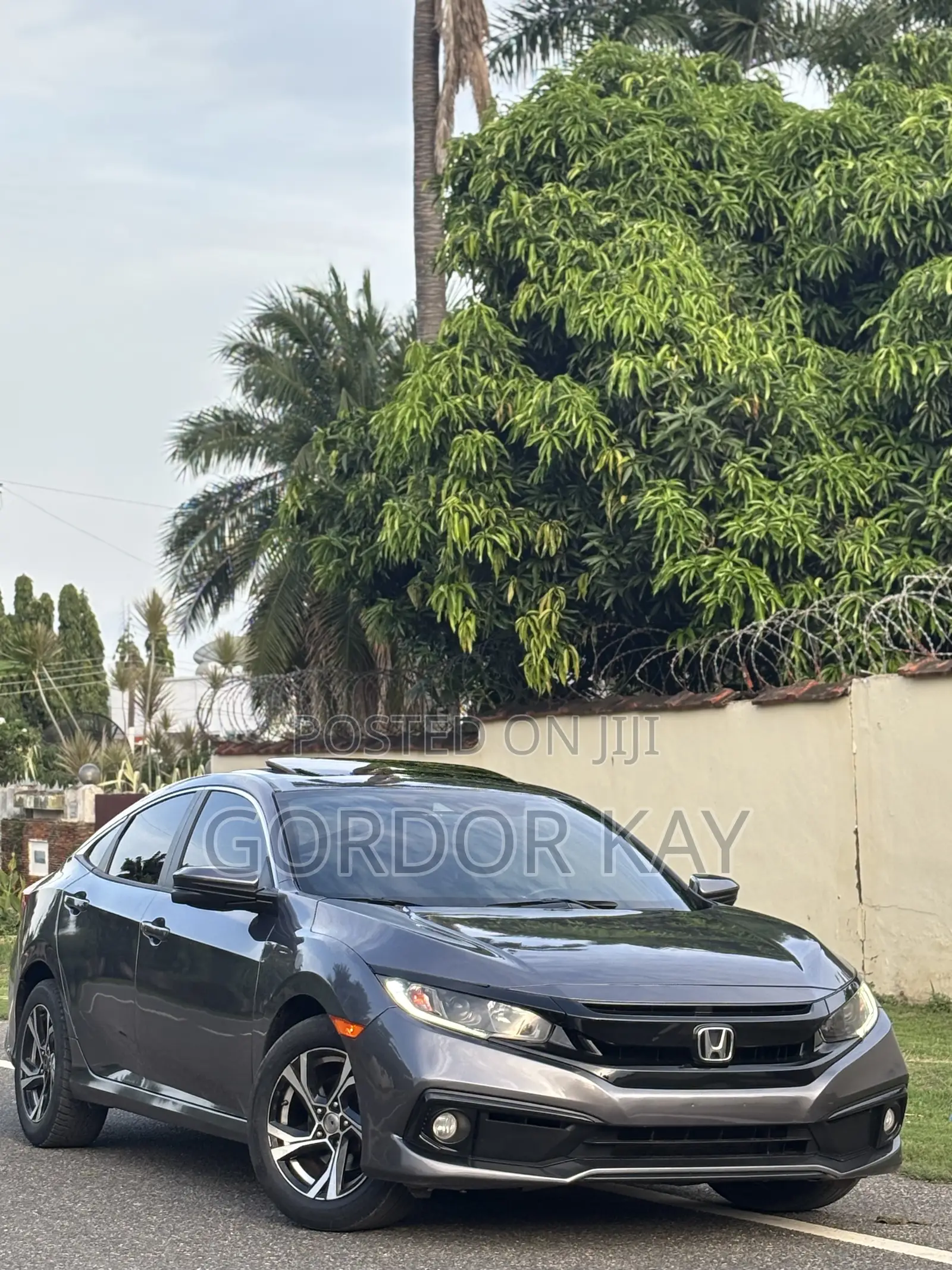 Honda Civic 2019 Gray