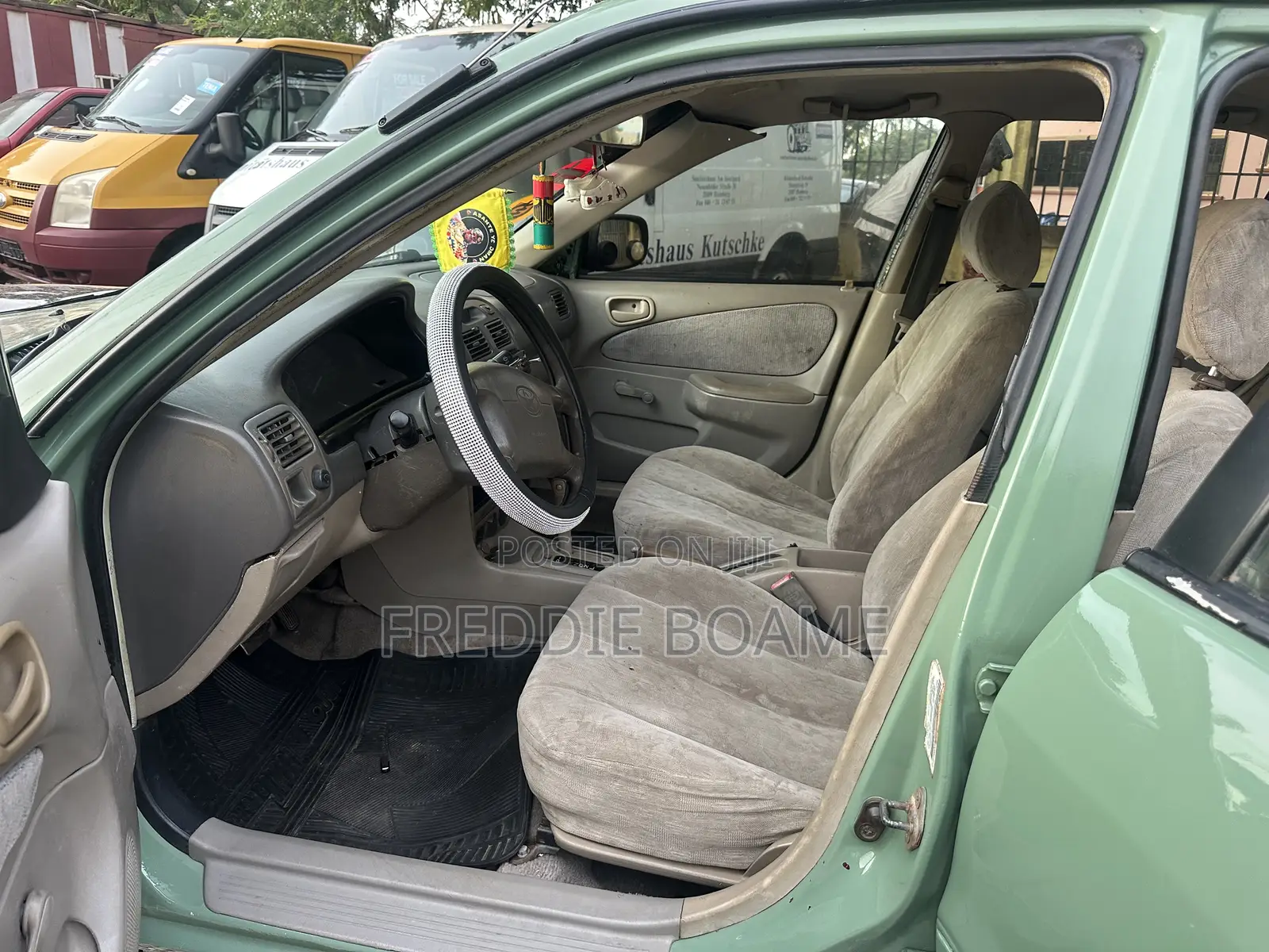 Toyota Corolla 1998 Green