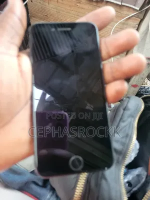 Apple iPhone 7 128 GB Black
