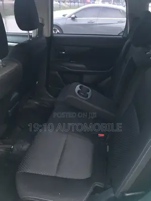 Mitsubishi Outlander 2.4 PHEV AWD 2016 Green