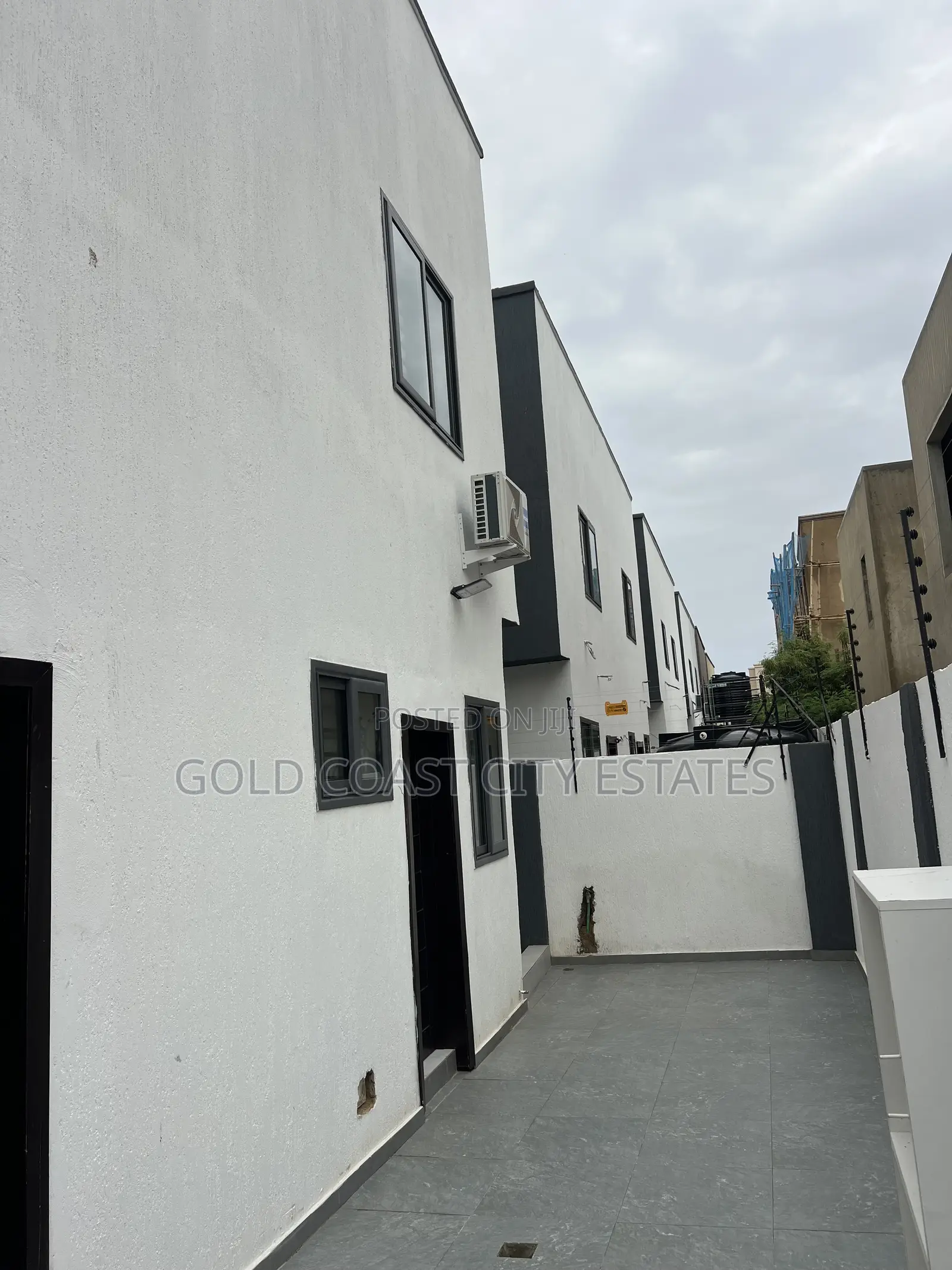 4bdrm House in Regimanuel Gray Estates for sale