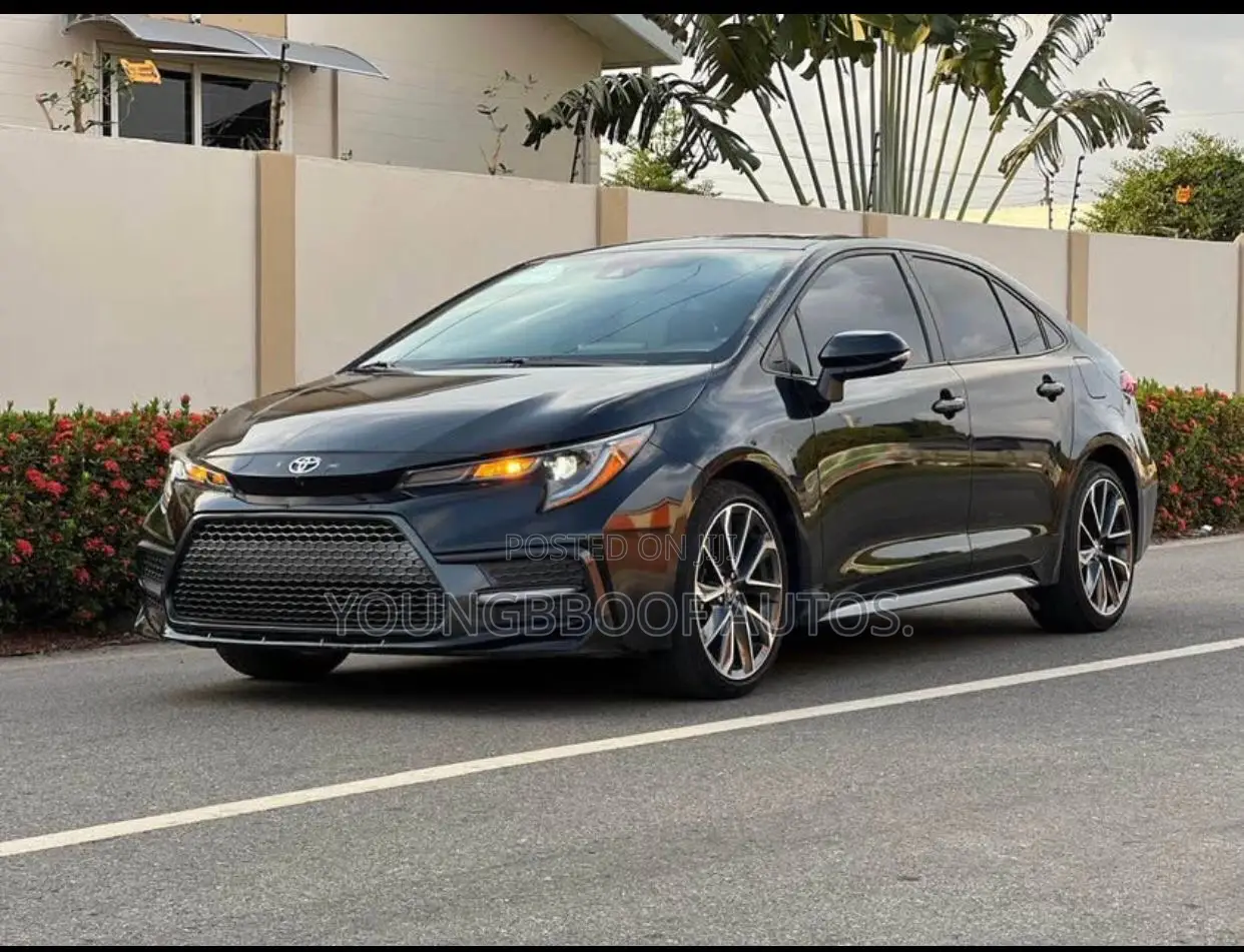 Toyota Corolla XSE 2022 Black