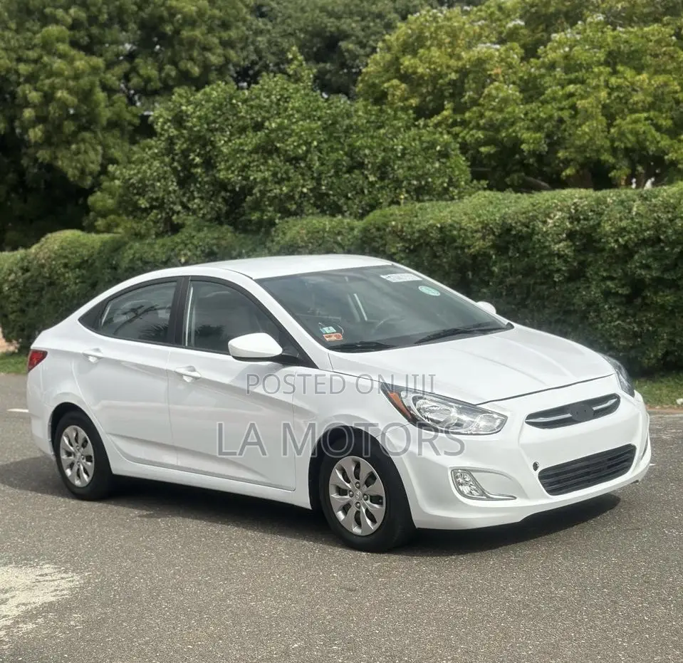 Hyundai Accent 2016 White