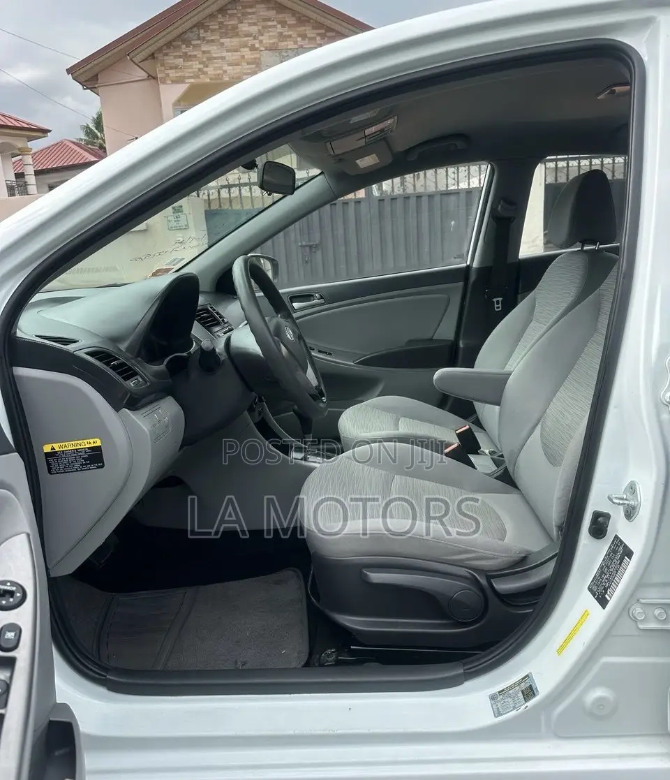 Hyundai Accent 2016 White