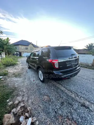 Ford Explorer 2015 Black