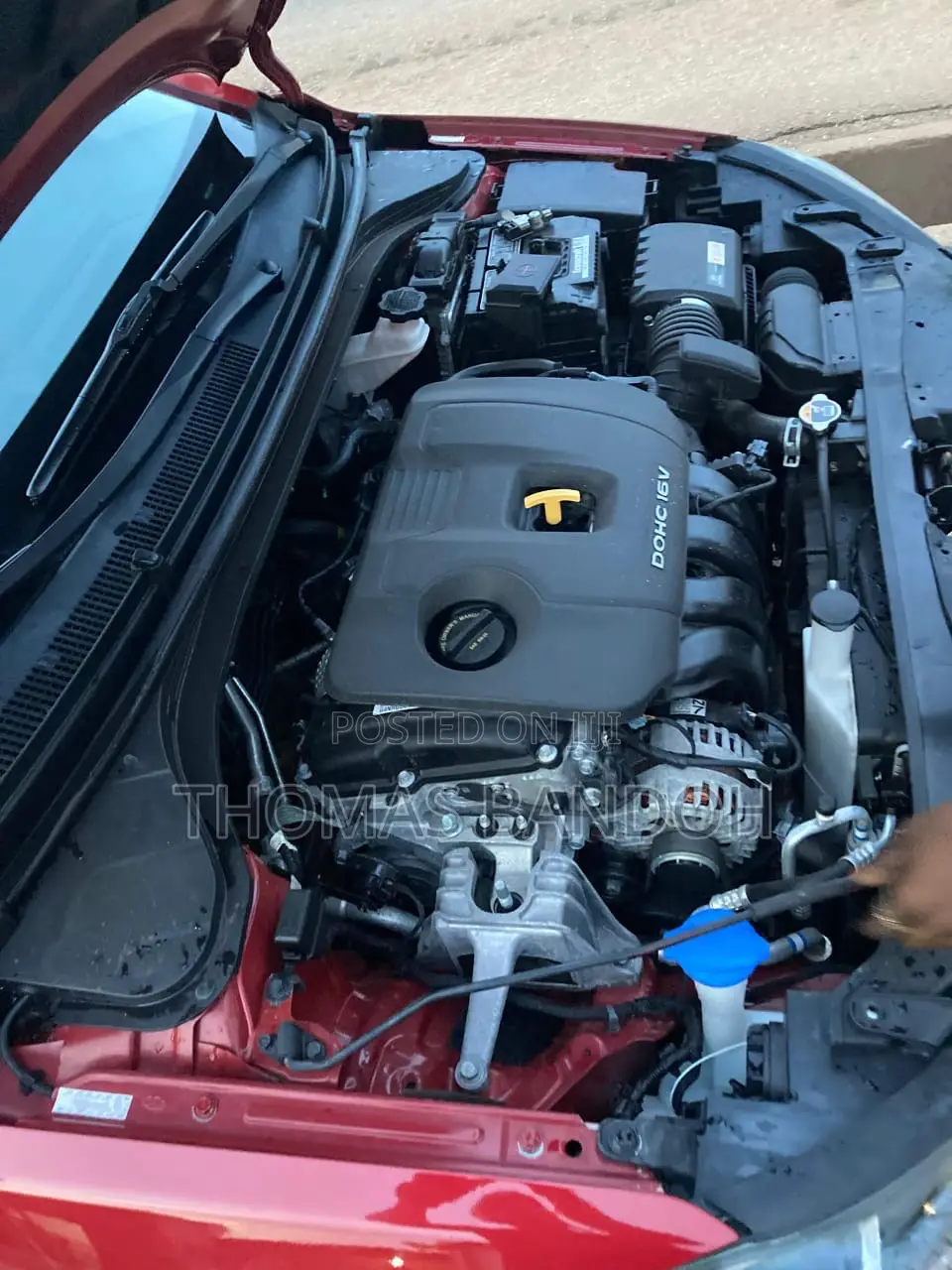 Hyundai Elantra Limited Sedan FWD (2.0L 4cyl 6A) 2017 Red