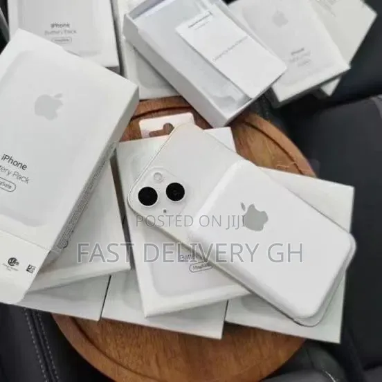Apple 5000mah Portable Magnetic Wireless Power Bank.