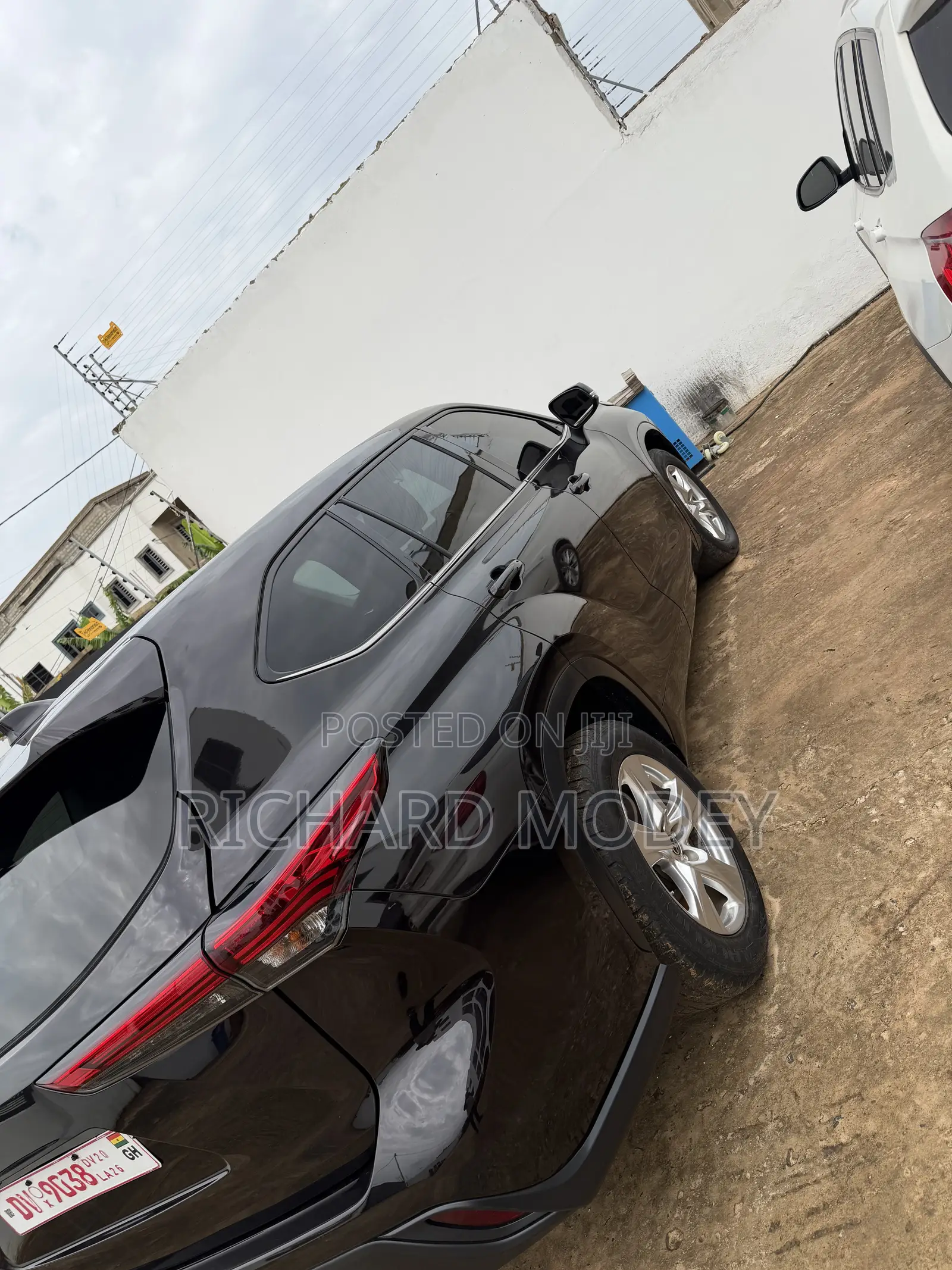Toyota Highlander LE 2022 Black