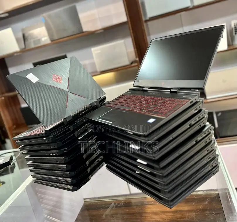 Laptop HP Omen 15 16GB Intel Core i5 HDD+SSD 512GB
