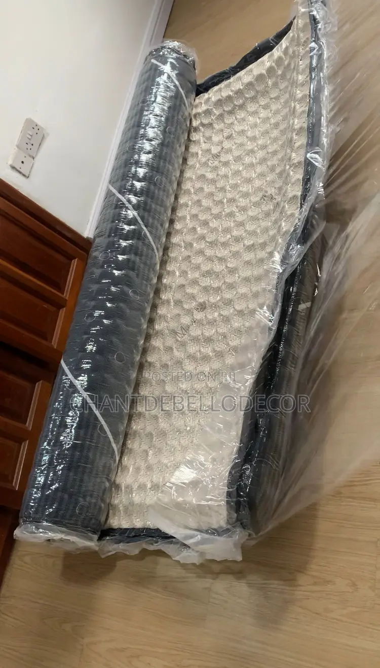 12 Inches Hybrid King Size 84x76 Memory Foam Compressed Mattress