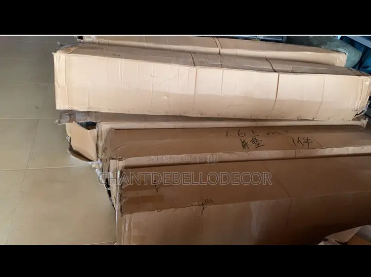 12 Inches Hybrid King Size 84x76 Memory Foam Compressed Mattress