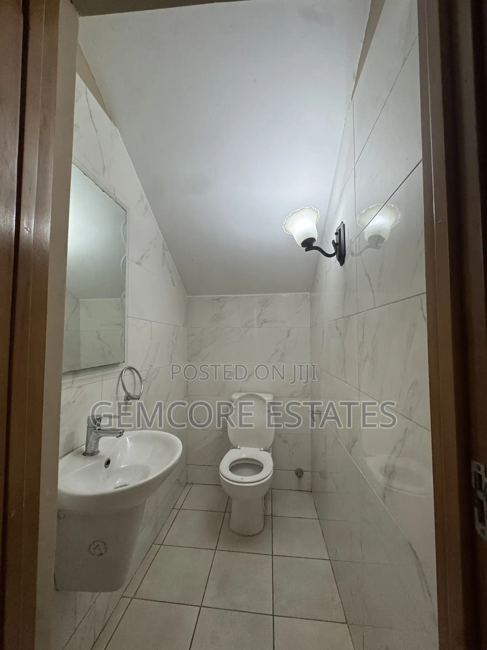 4bdrm House in Adjiringanor, Adjiriganor for rent