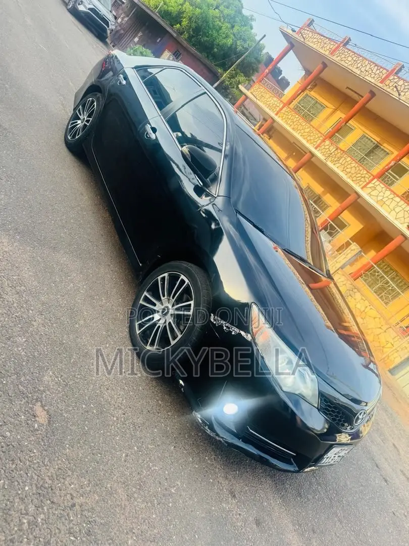 Toyota Camry 2014 Black