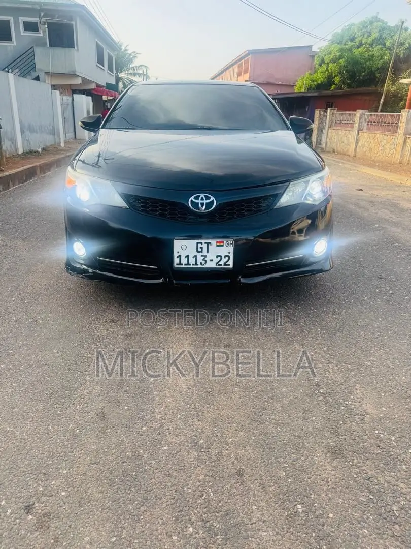 Toyota Camry 2014 Black