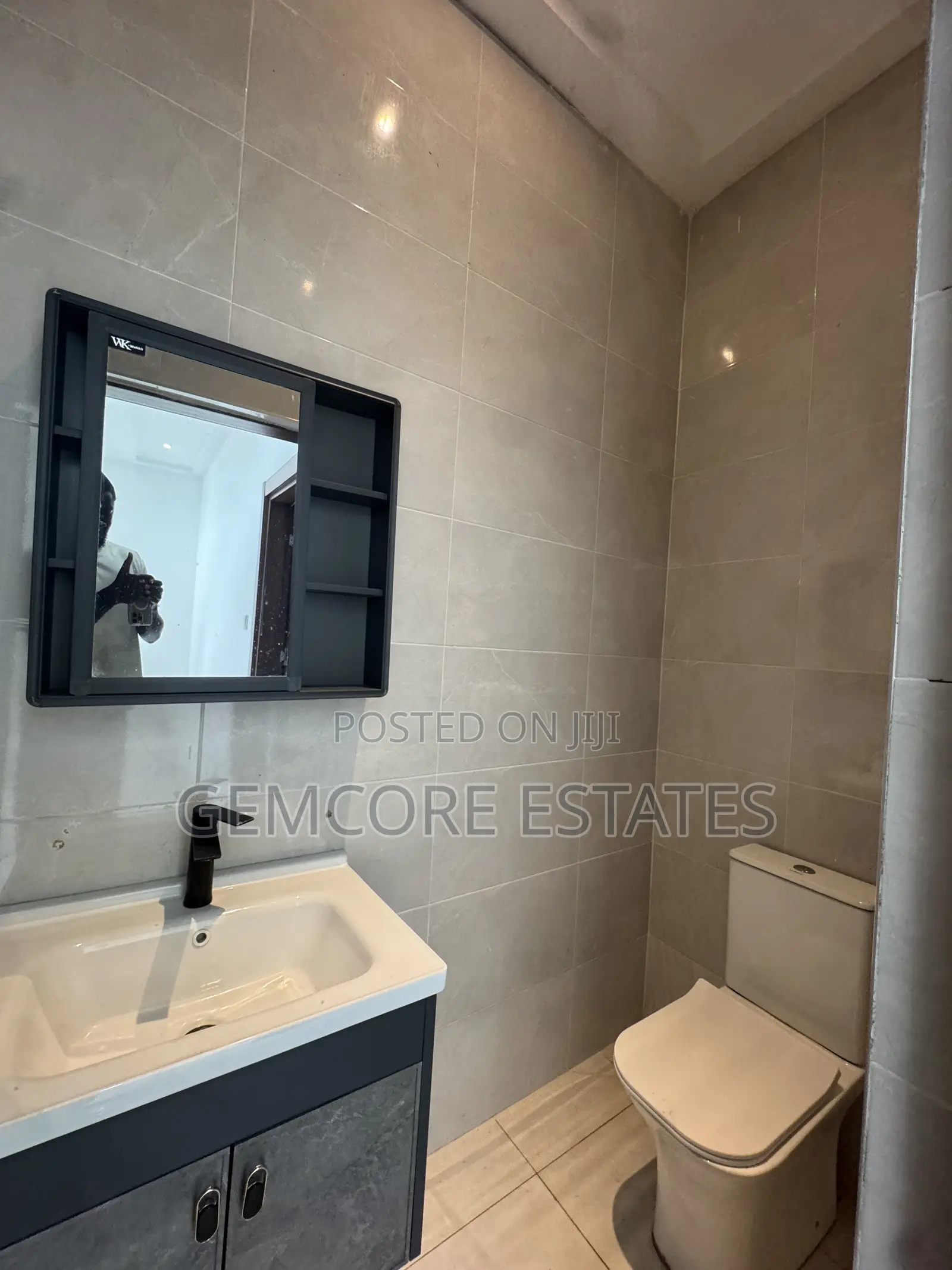 4bdrm House in Adjiringanor, Adjiriganor for rent