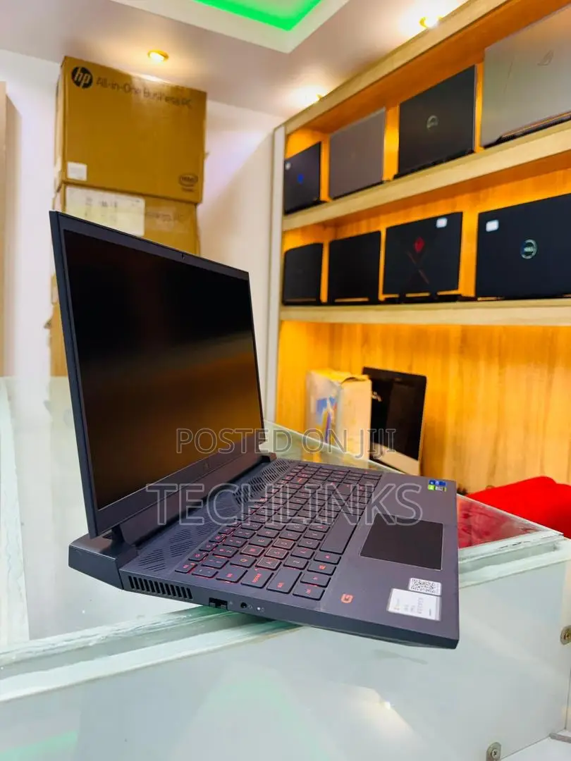 Laptop Dell G15 5511 16GB Intel Core i7 SSD 512GB