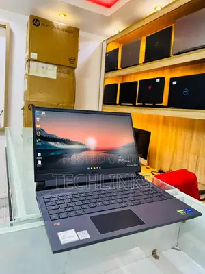 Laptop Dell G15 5511 16GB Intel Core i7 SSD 512GB