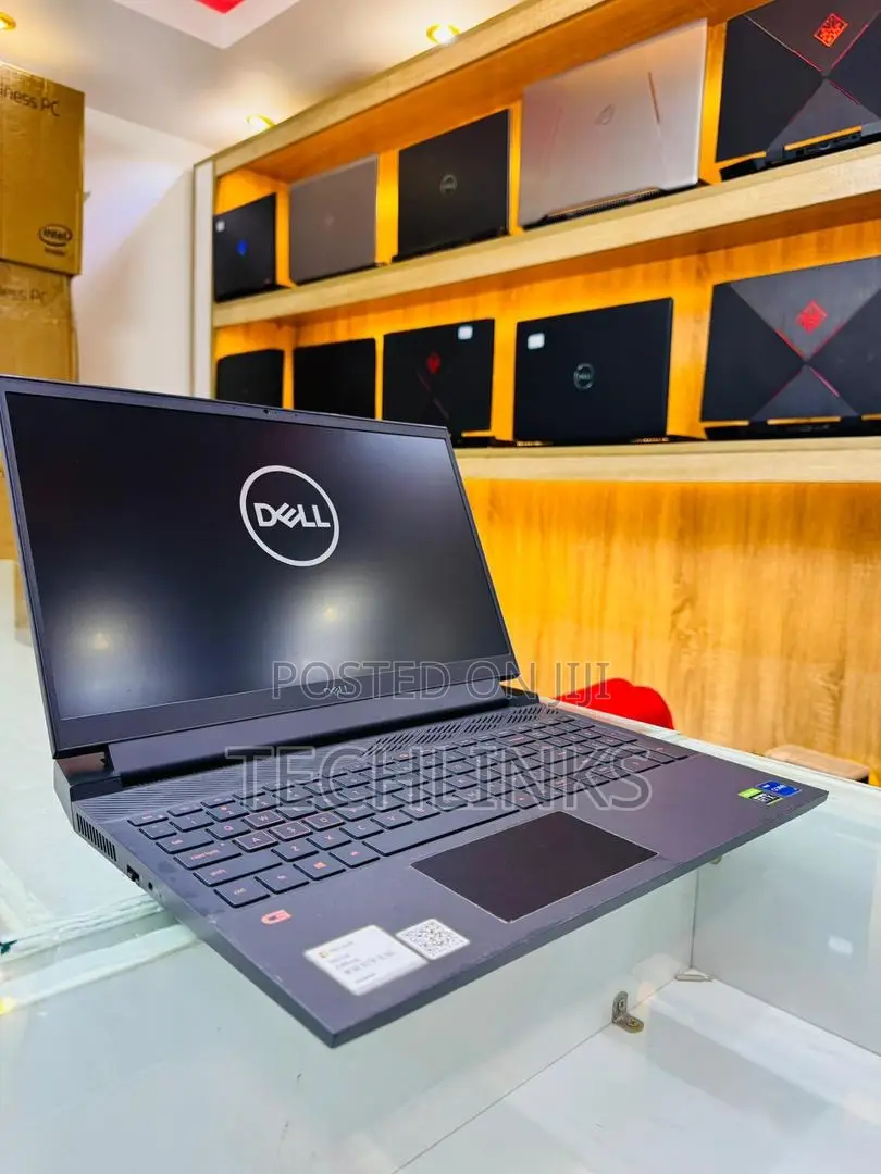 Laptop Dell G15 5511 16GB Intel Core i7 SSD 512GB