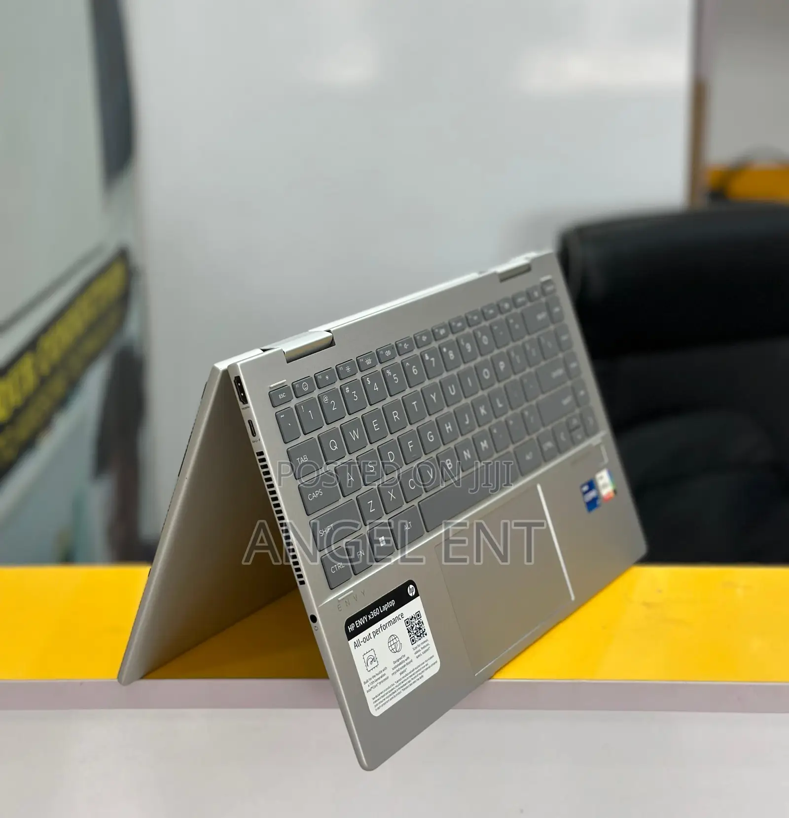 Laptop HP Envy 14 16GB Intel Core i7 SSD 1T
