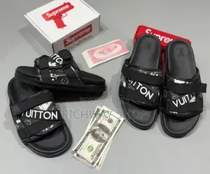 Louis Vuitton Honolulu Mule Sandals