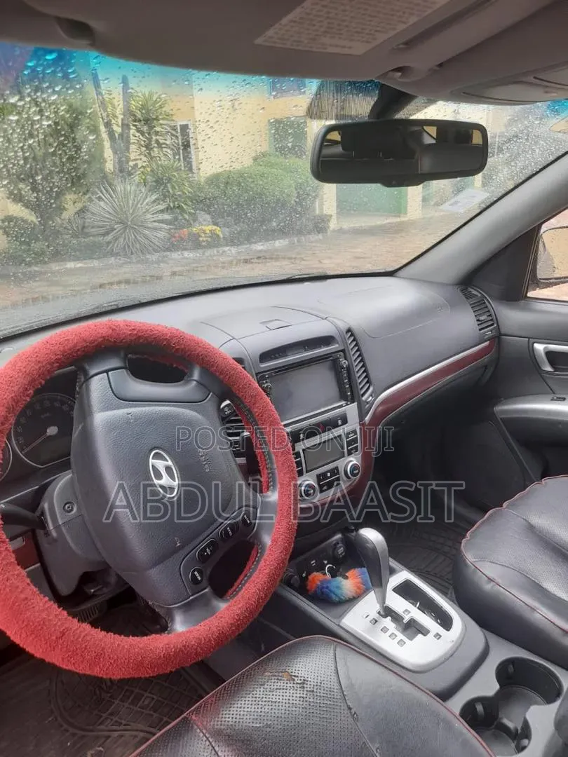 Hyundai Santa Fe Limited 2010 Black