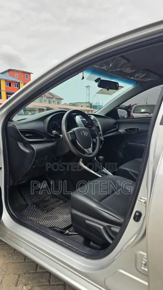 Toyota Vios 2021 Silver
