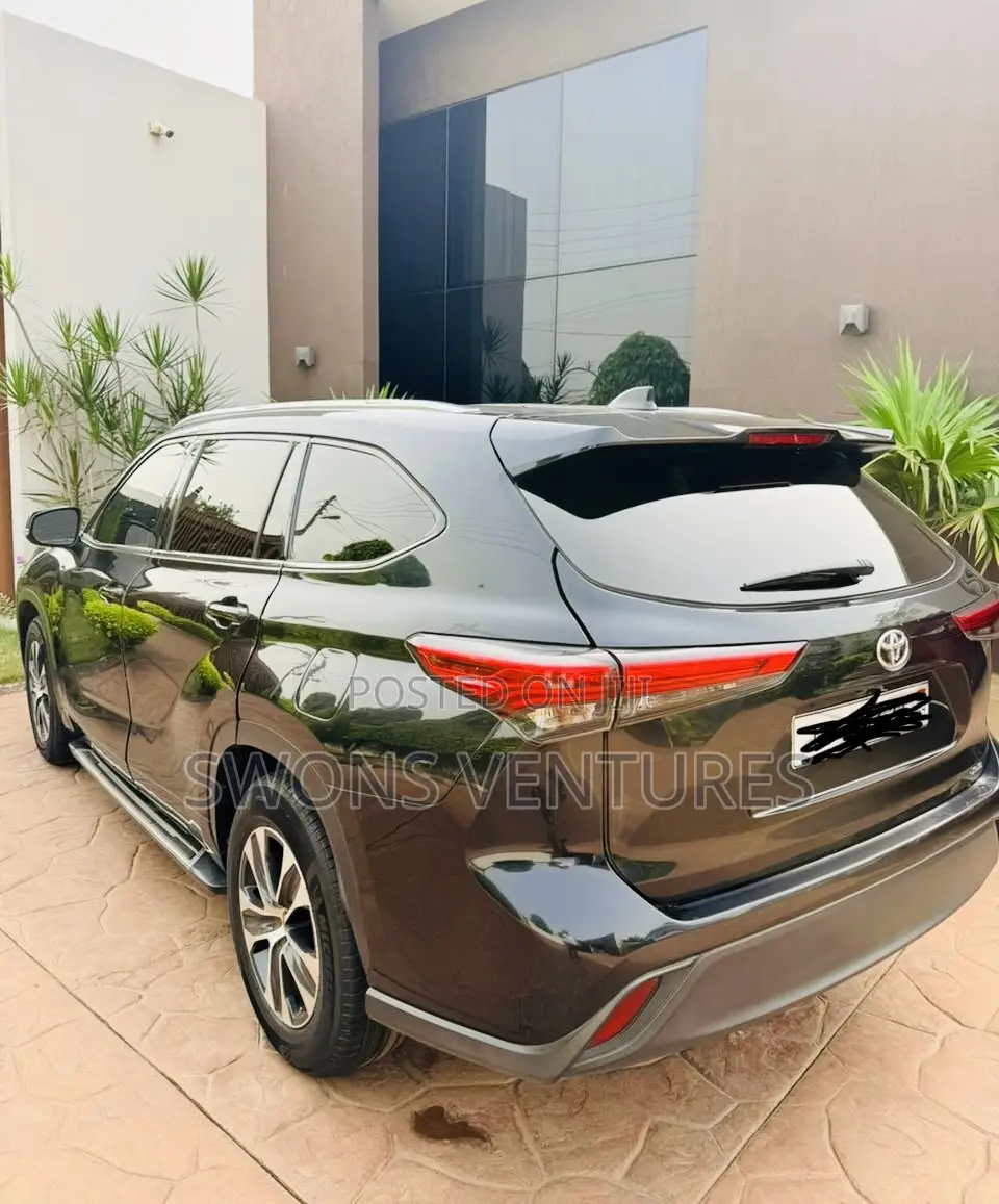 Toyota Highlander 2021 Black