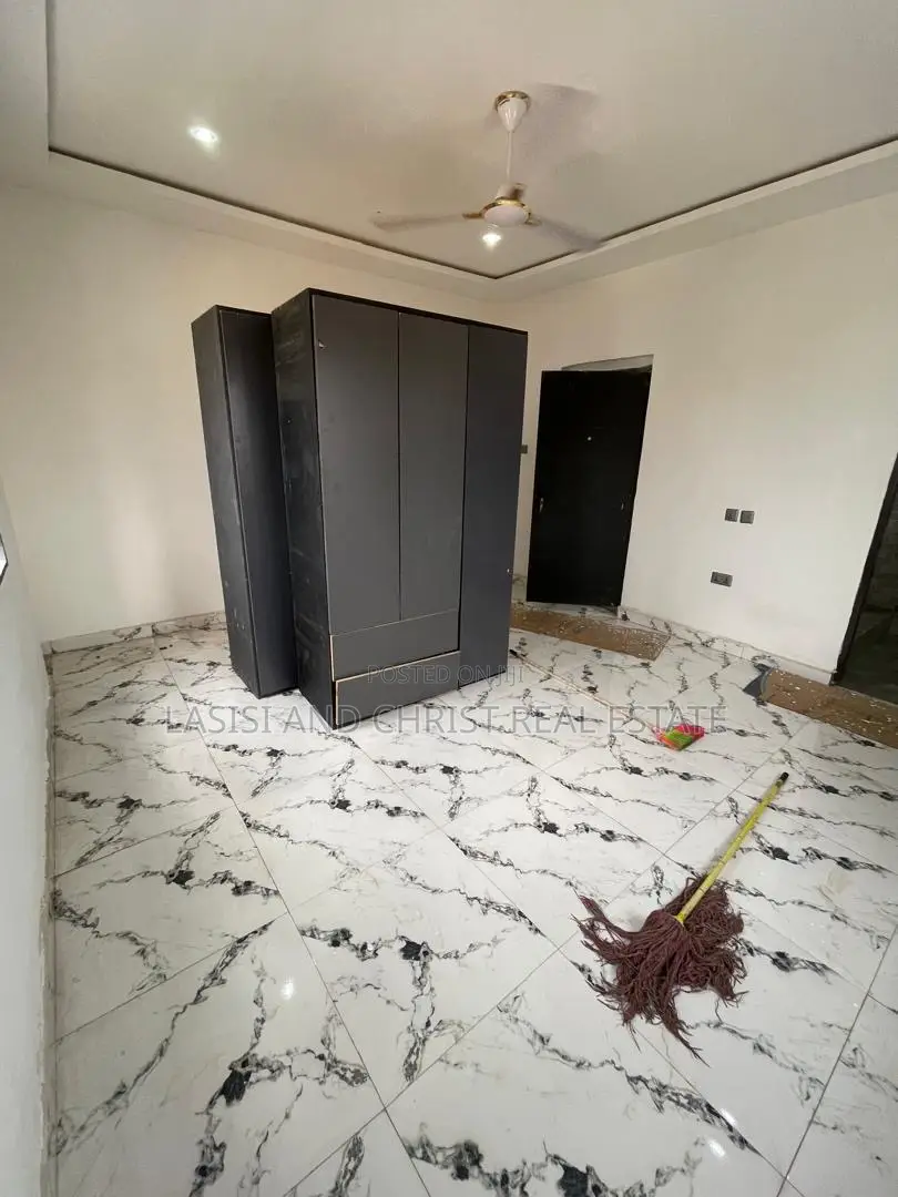 2bdrm Apartment in Lasisi And Christ, Kwabenya for rent