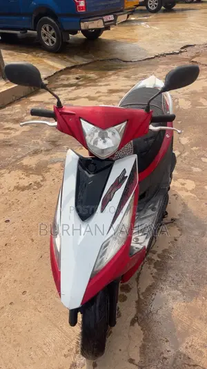 SYM Symnh 2014 Red