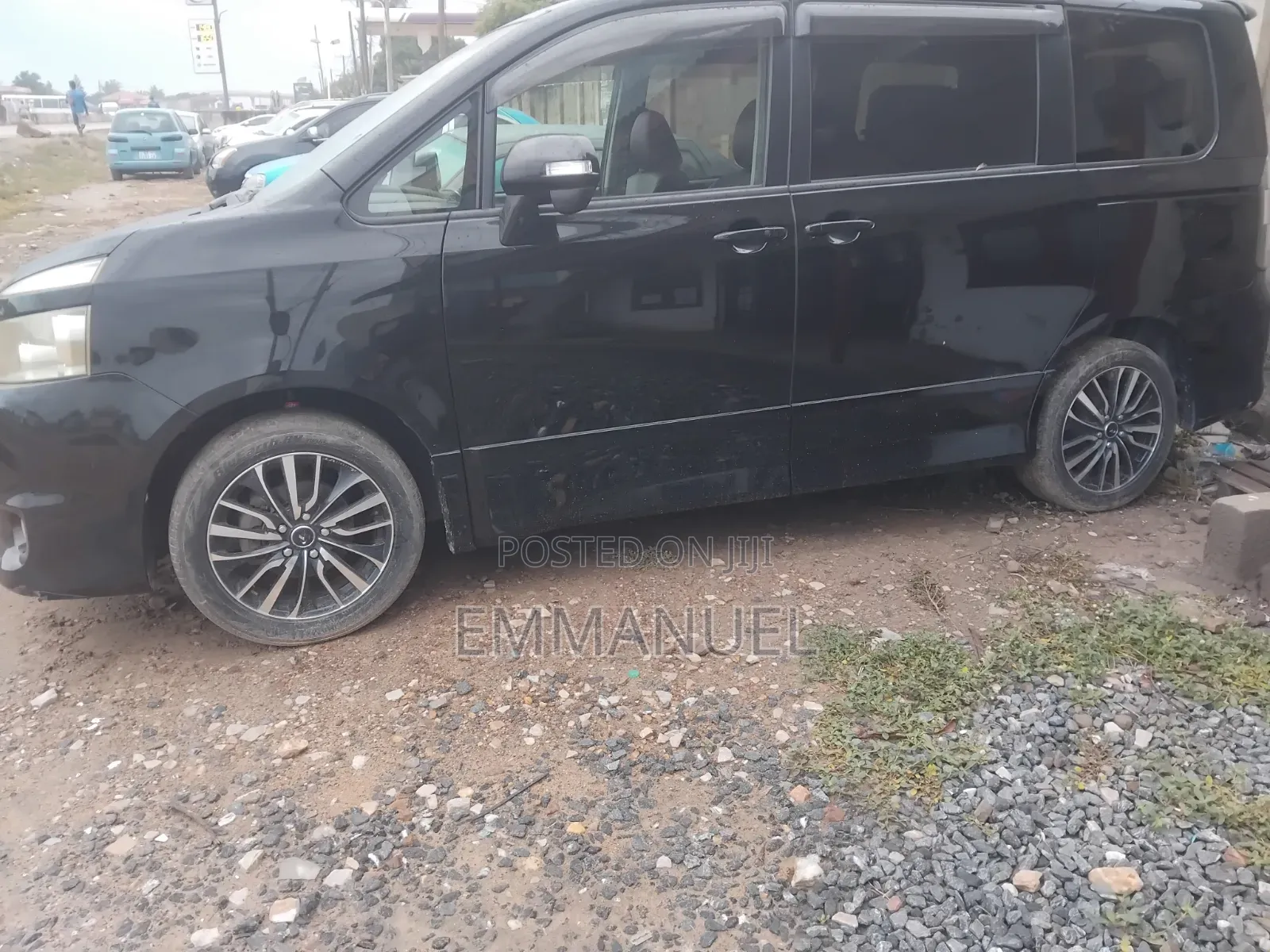 Toyota Voxy 2024 Black
