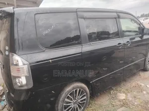 Toyota Voxy 2024 Black