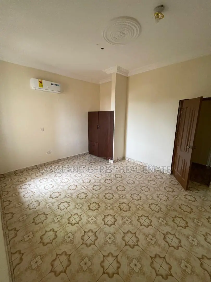 2bdrm Apartment in Lasisi And Christ, Kwabenya for rent