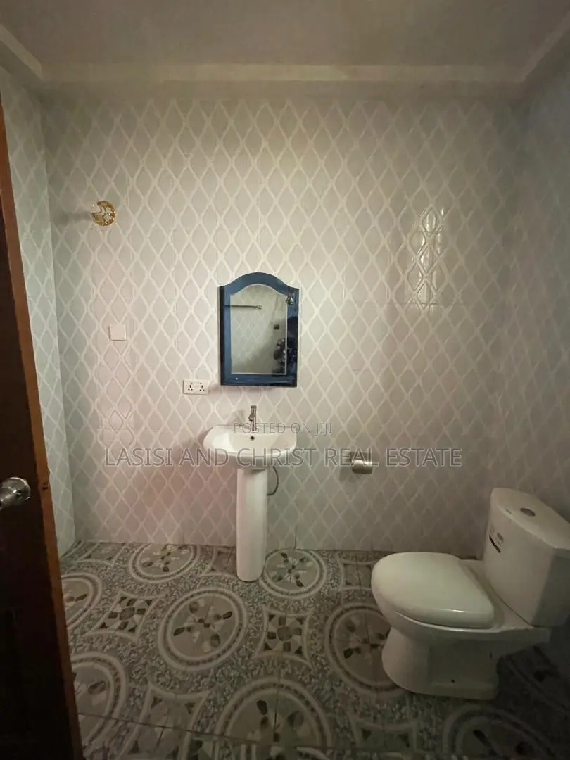 2bdrm Apartment in Lasisi And Christ, Kwabenya for rent