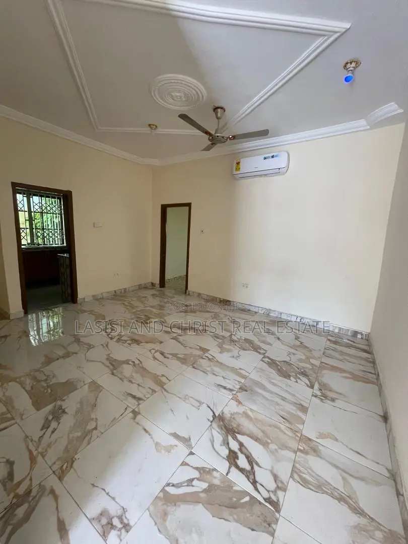 2bdrm Apartment in Lasisi And Christ, Kwabenya for rent