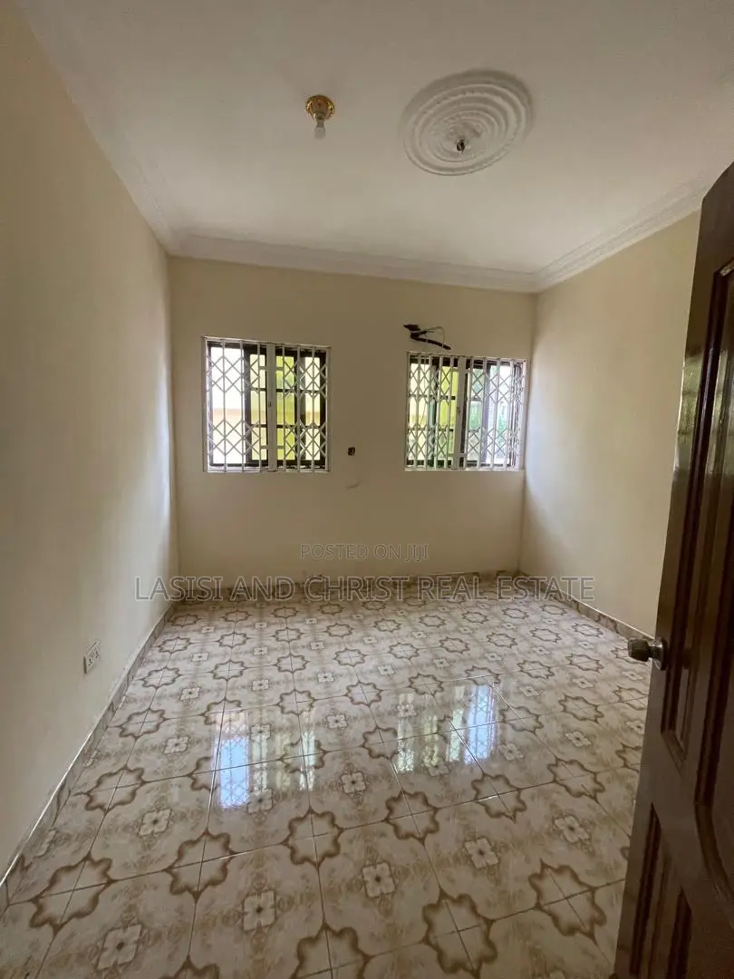 2bdrm Apartment in Lasisi And Christ, Kwabenya for rent