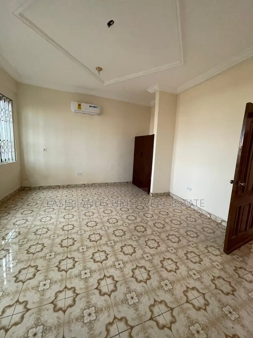 2bdrm Apartment in Lasisi And Christ, Kwabenya for rent