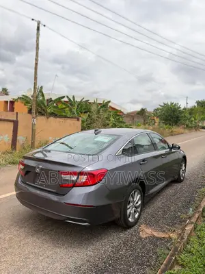 Honda Accord 2018 Gray